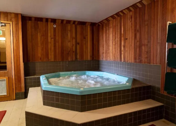 Boonoona Ski Lodge